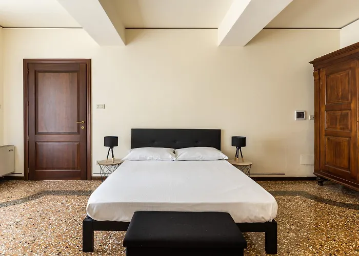 Casa Ambrosini By Wonderful Italy شقة بولونيا