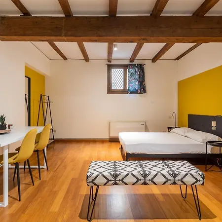 Casa Ambrosini By Wonderful Italy Apartmán *