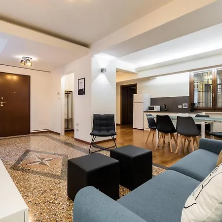 Casa Ambrosini By Wonderful Italy דירה בולוניה