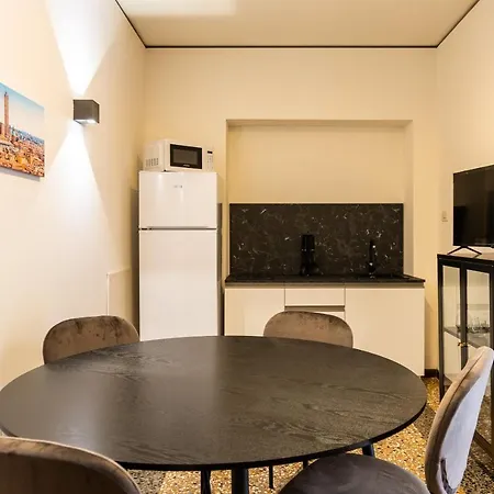 Apartment Casa Ambrosini By Wonderful Italy