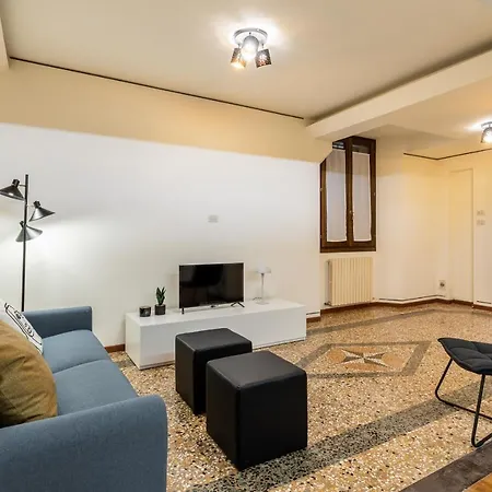 Casa Ambrosini By Wonderful Italy דירה